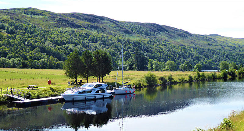 Le Boat - Scotland Boating Holidays